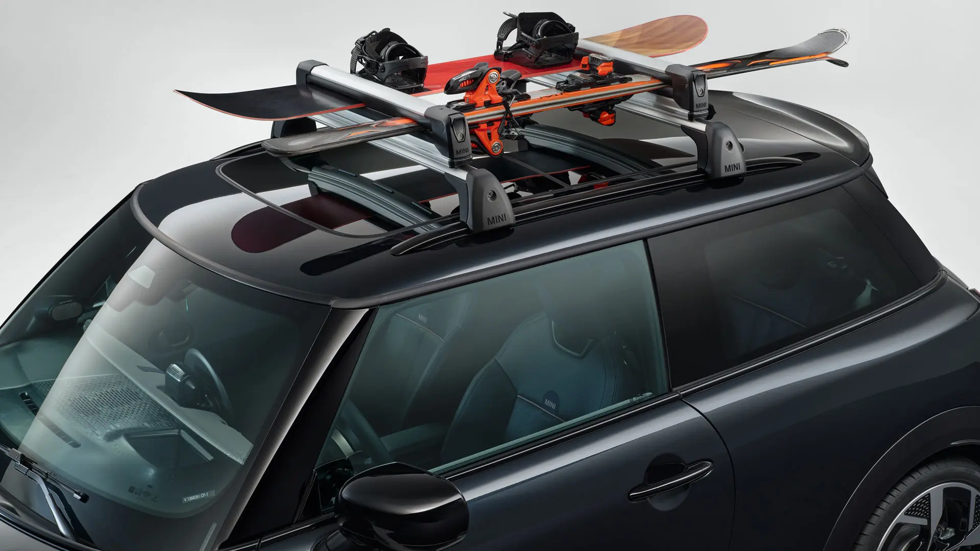 MINI nosač za skije i snowboard