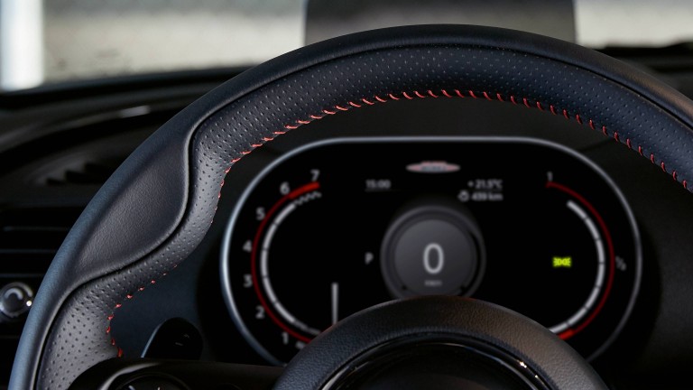 MINI John Cooper Works – digitalni skup instrumenata – zaslon instumenata