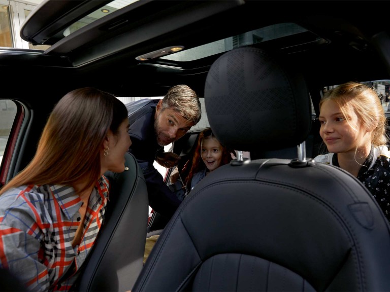 MINI Clubman – unutrašnjost – udobni prostor