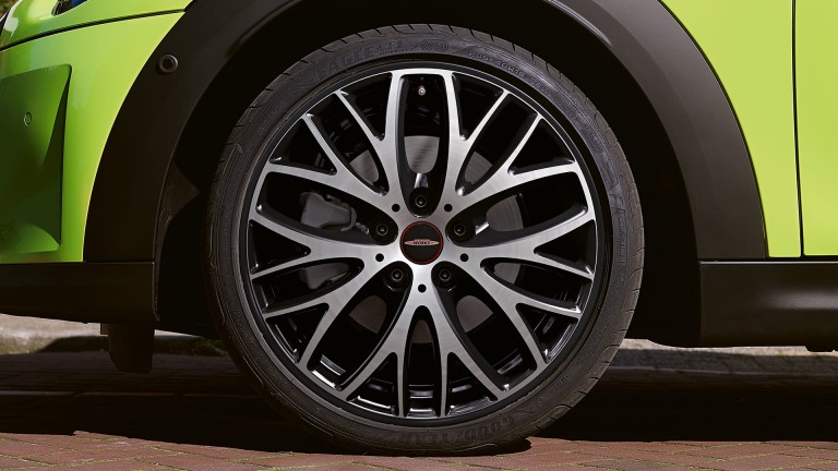 MINI Cabrio – 18" JCW Cross Spoke - Bicolor