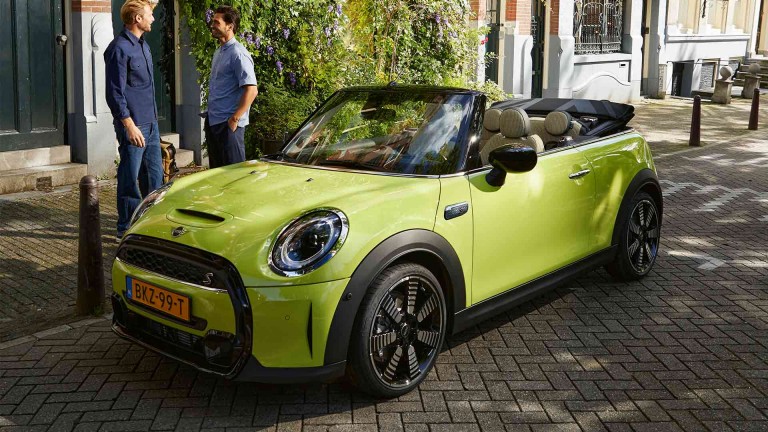 MINI Cooper S Cabrio – pogled sprijeda – usporedba modela