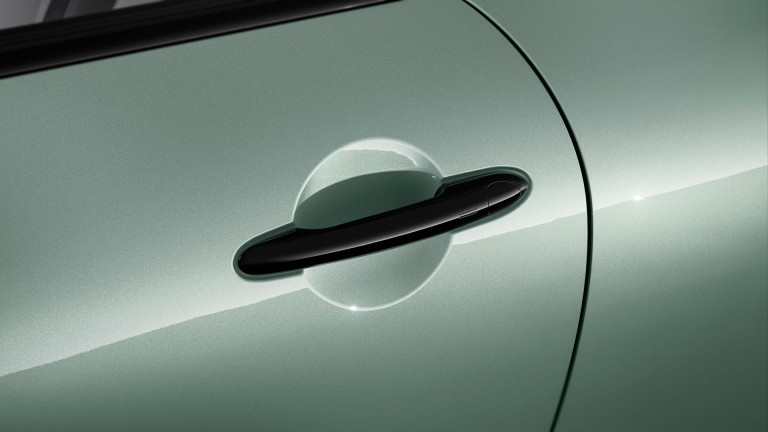MINI Cooper 3 vrata - galerija eksterijera - bočni pogled