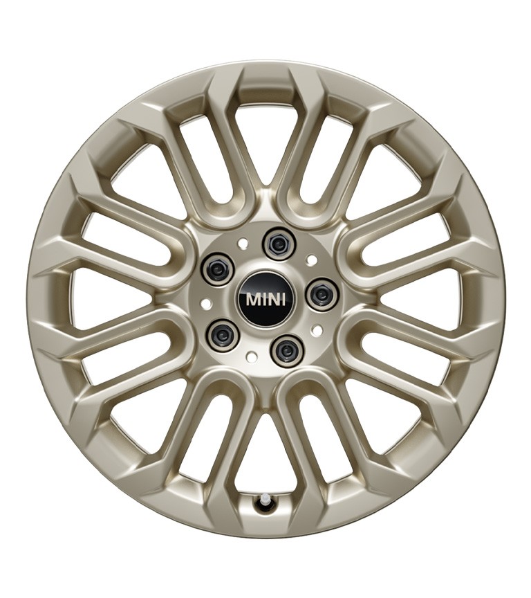 MINI Cooper 5 vrata – detalji eksterijera – naplatci od lake legure