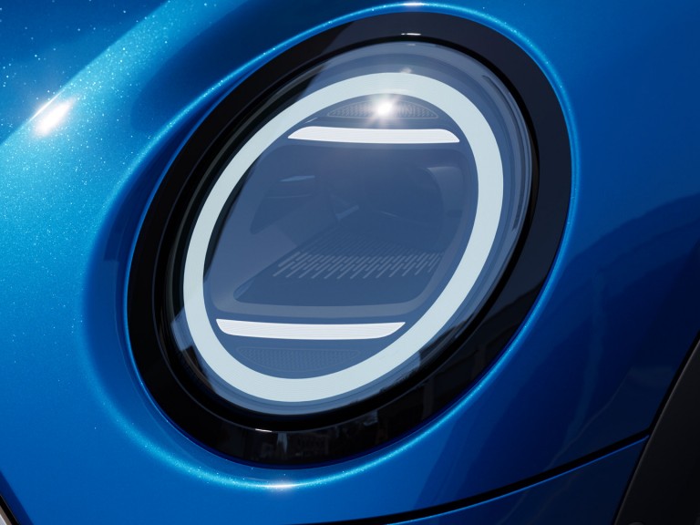 MINI Cooper 5 vrata - eksterijer - svjetlosni potpisi