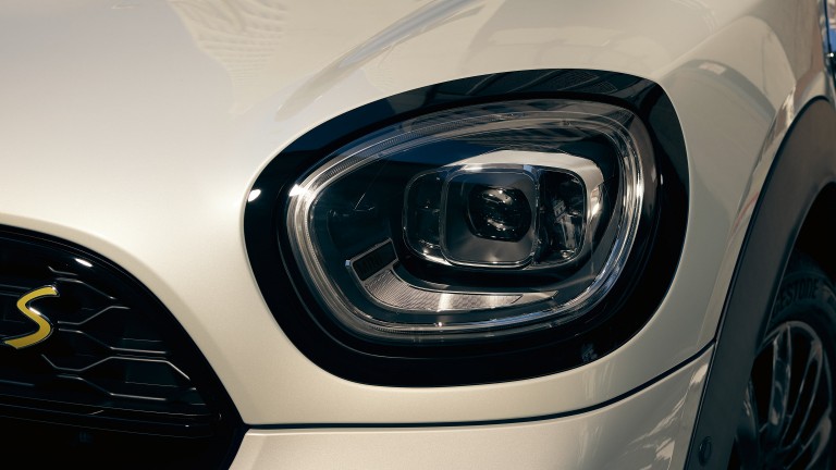 MINI Cooper hybrid – LED prednja svjetla – adaptivna svjetla